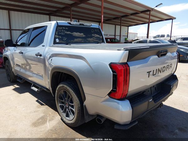 2025 TOYOTA TUNDRA SR5