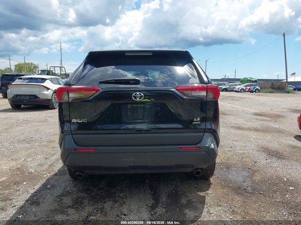 2019 TOYOTA RAV4 LE