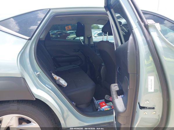 2025 HYUNDAI KONA SE