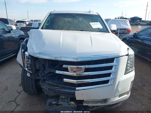 2019 CADILLAC ESCALADE LUXURY