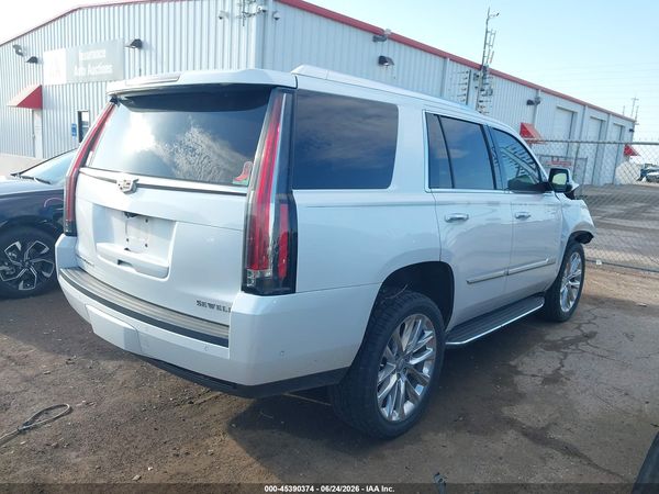 2019 CADILLAC ESCALADE LUXURY