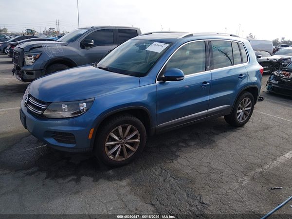 2017 VOLKSWAGEN TIGUAN — I2