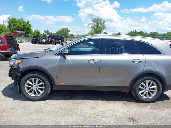 2017 KIA SORENTO 2.4L LX