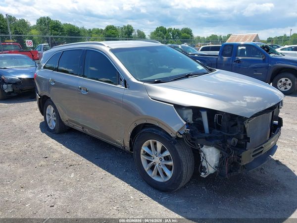 2017 KIA SORENTO 2.4L LX