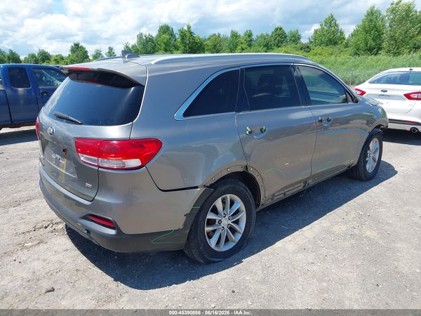 2017 KIA SORENTO 2.4L LX