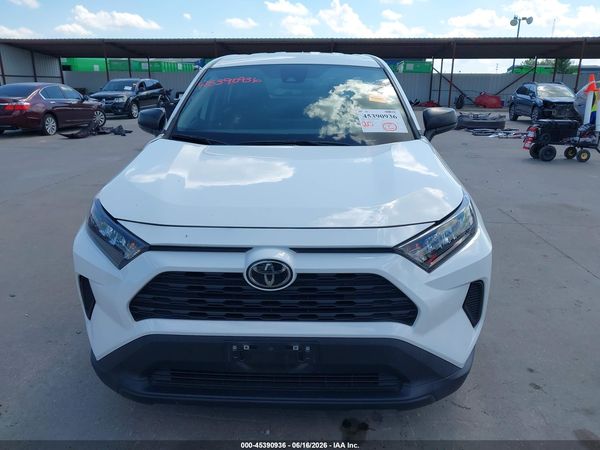 2022 TOYOTA RAV4 LE