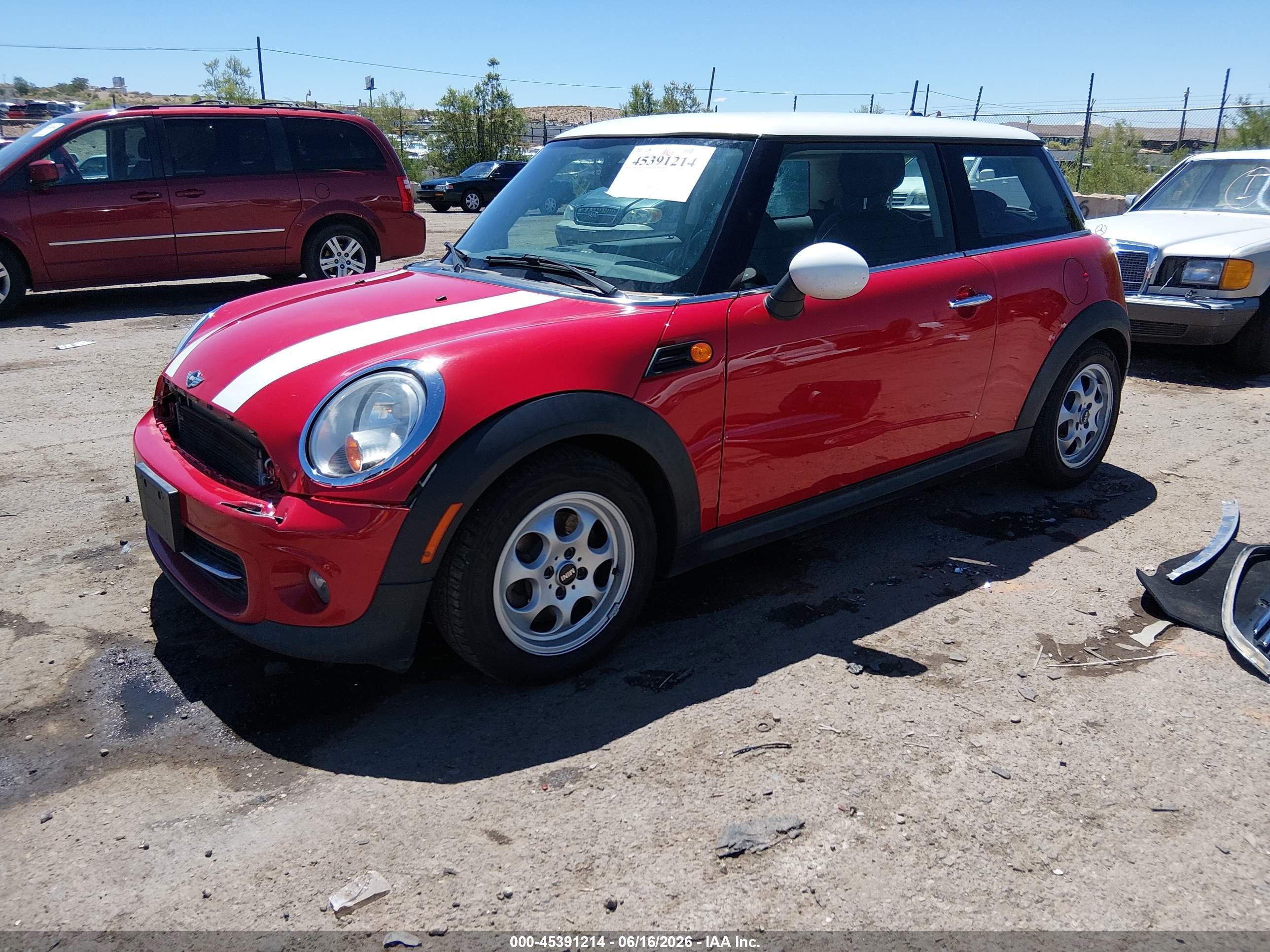 2013 MINI HARDTOP COOPER
