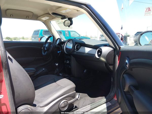 2013 MINI HARDTOP COOPER