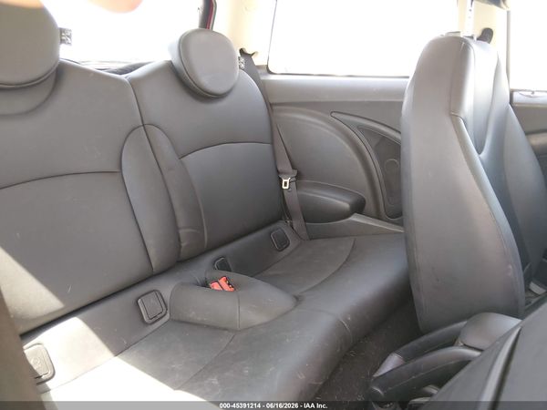 2013 MINI HARDTOP COOPER