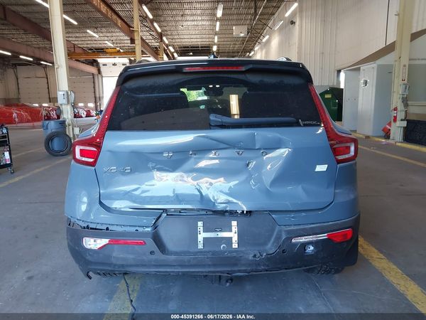 2023 VOLVO XC40 RECHARGE PURE ELECTRIC TWIN PLUS