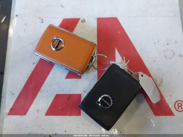 2023 VOLVO XC40 RECHARGE PURE ELECTRIC TWIN PLUS