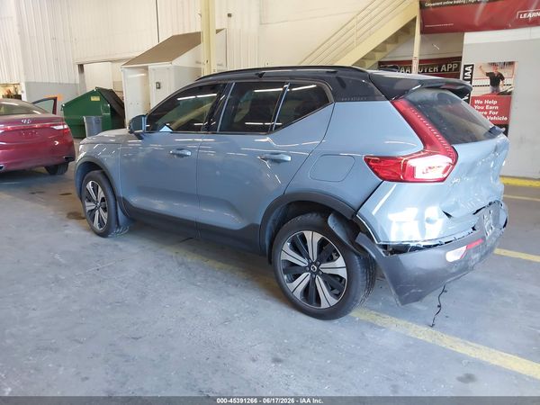 2023 VOLVO XC40 RECHARGE PURE ELECTRIC TWIN PLUS