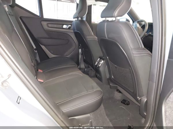 2023 VOLVO XC40 RECHARGE PURE ELECTRIC TWIN PLUS