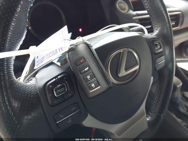 2016 LEXUS RC 200T