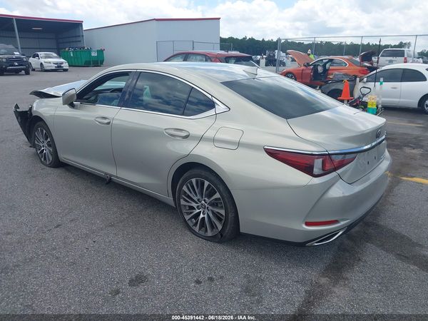 2019 LEXUS ES 350