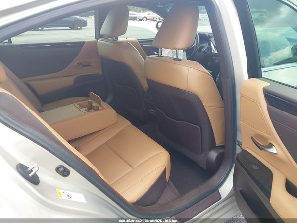 2019 LEXUS ES 350