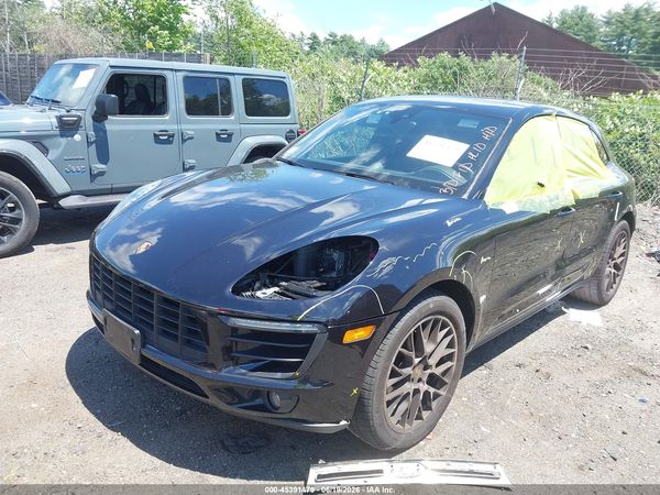 2018 PORSCHE MACAN SPORT EDITION