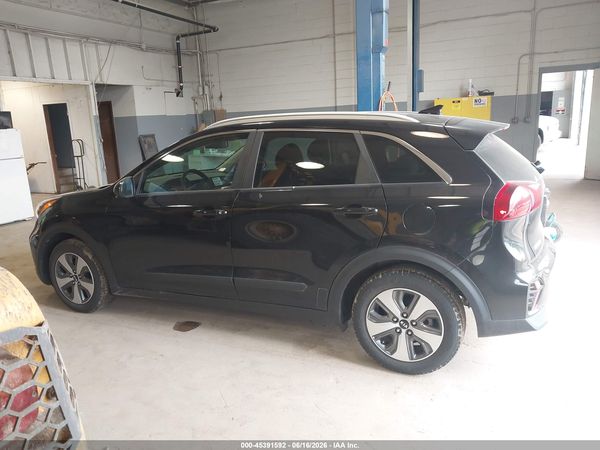 2020 KIA NIRO LX
