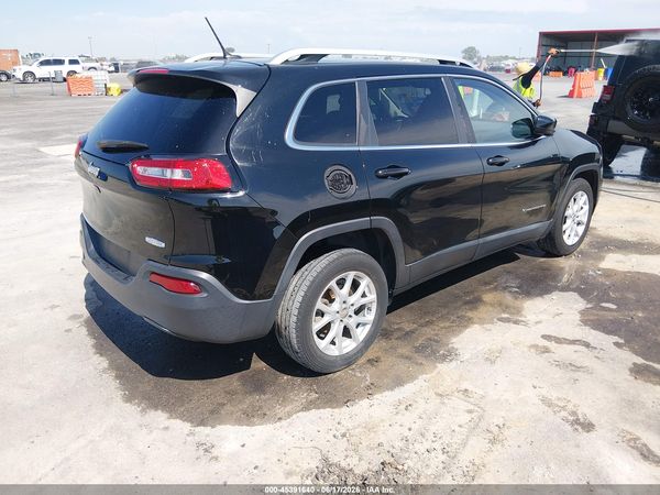2018 JEEP CHEROKEE LATITUDE FWD