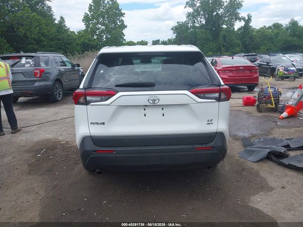 2022 TOYOTA RAV4 LE