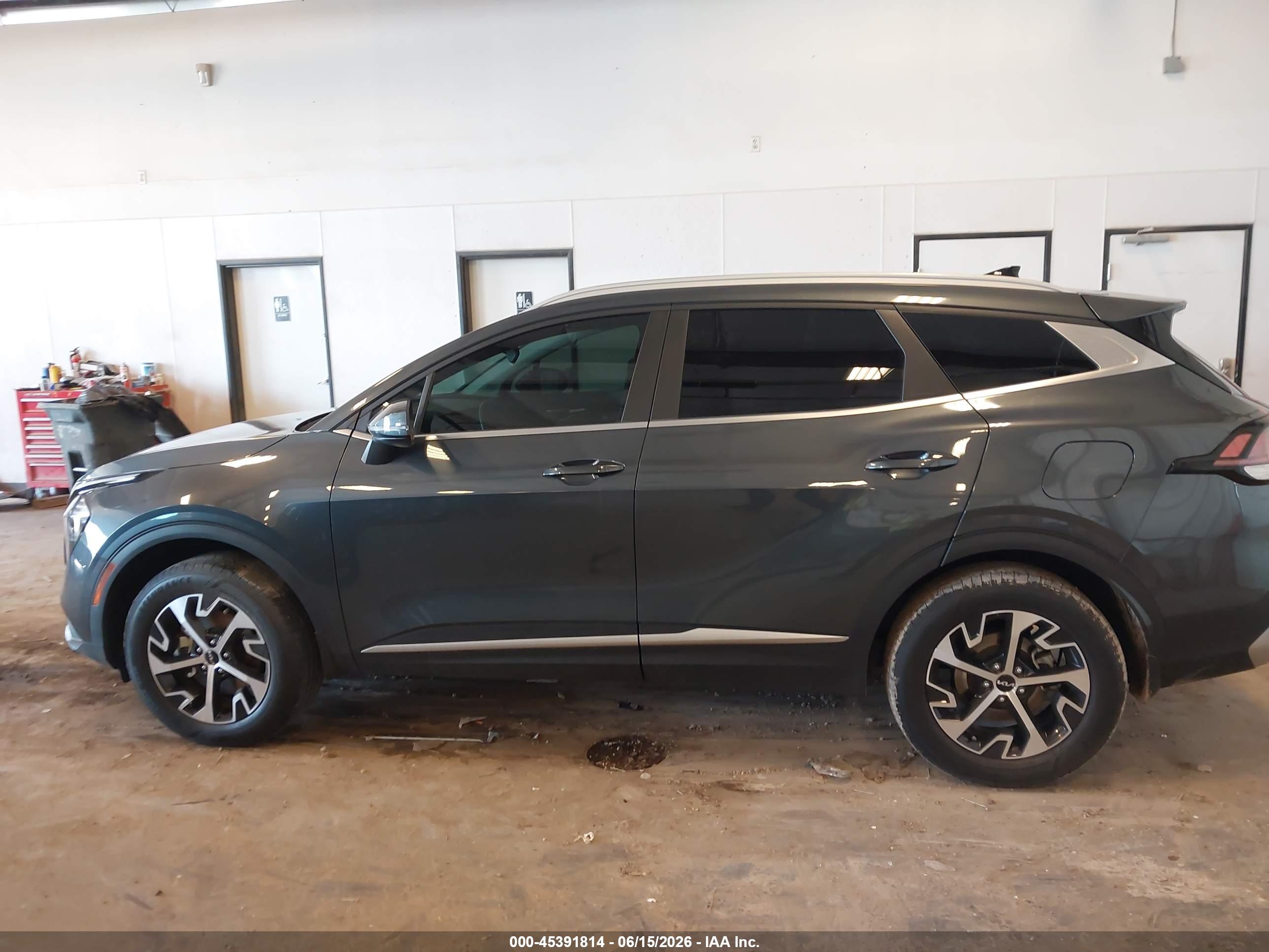 2023 KIA SPORTAGE EX