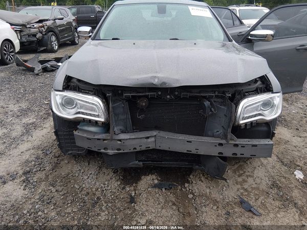 2019 CHRYSLER 300 TOURING