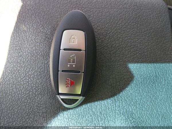 2019 NISSAN PATHFINDER S — I11