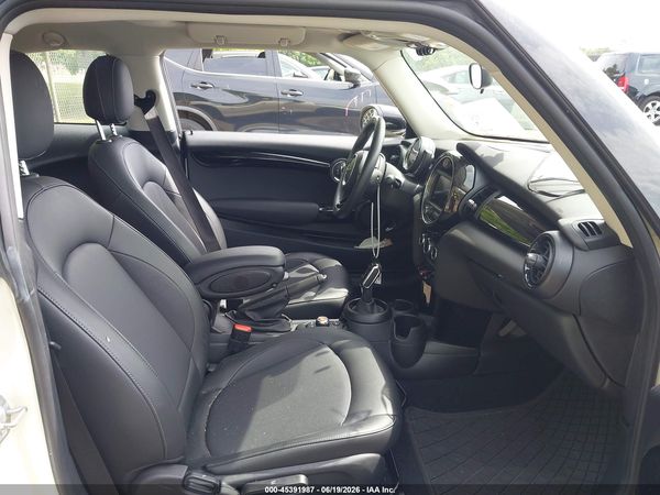 2021 MINI HARDTOP COOPER