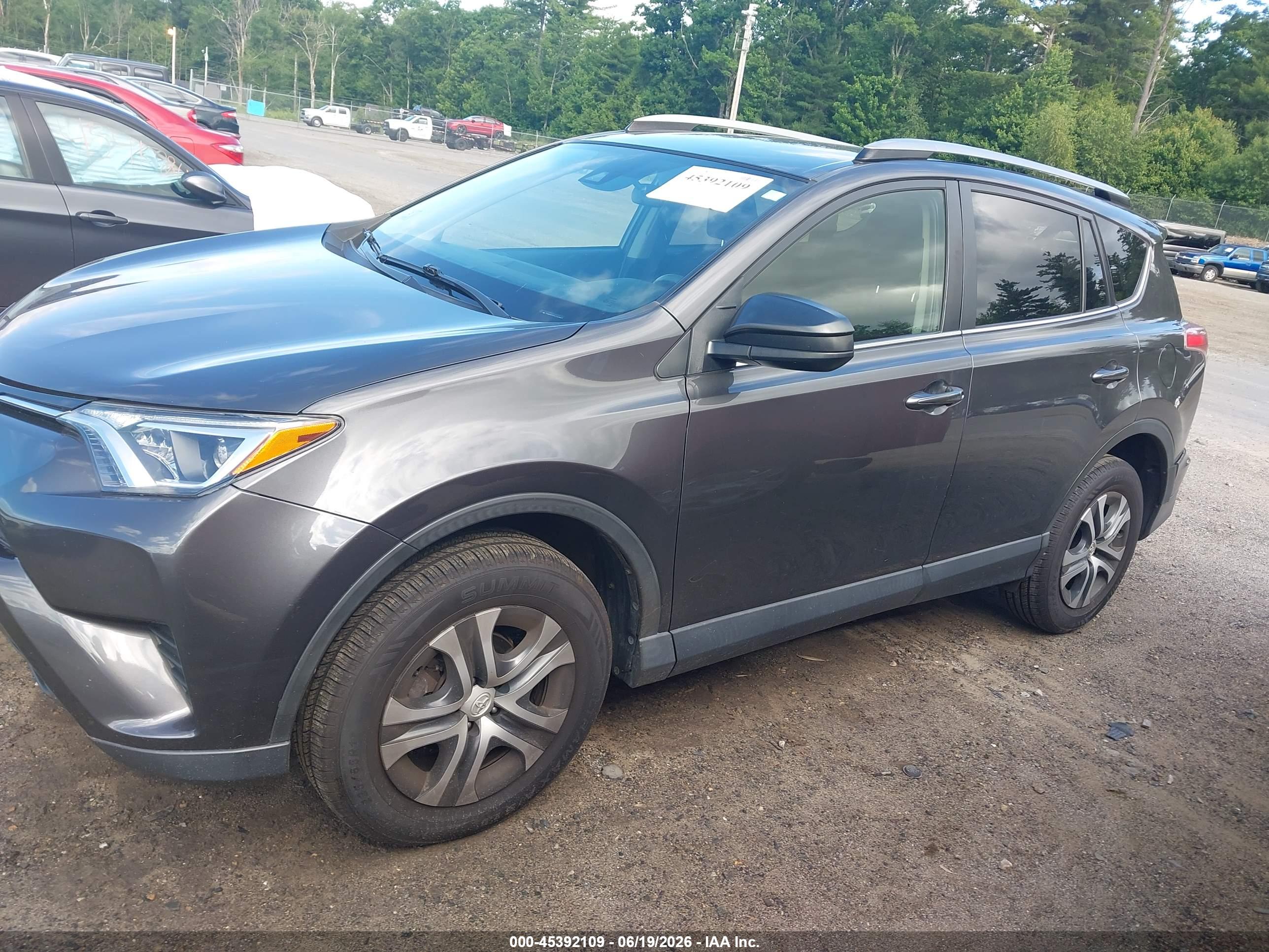 2017 TOYOTA RAV4 LE