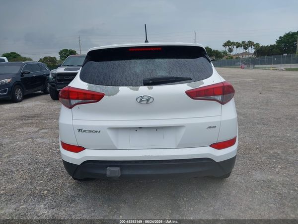 2018 HYUNDAI TUCSON SE