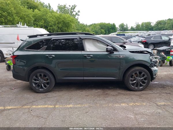 2022 KIA SORENTO X-LINE EX