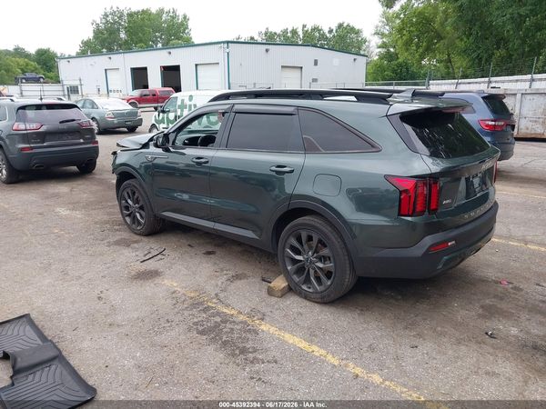 2022 KIA SORENTO X-LINE EX
