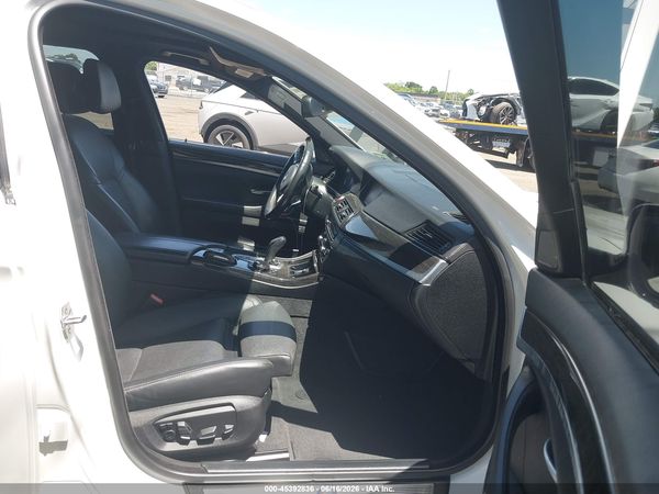 2015 BMW 550I