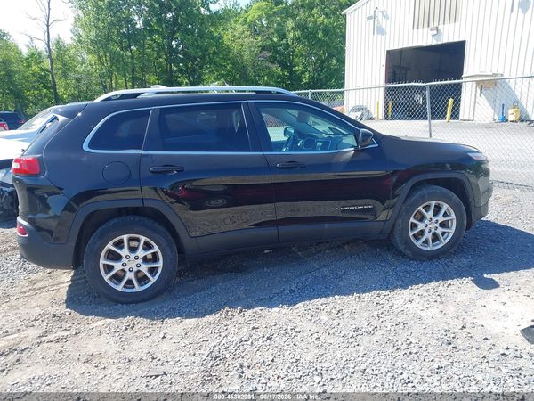 2018 JEEP CHEROKEE LATITUDE PLUS 4X4
