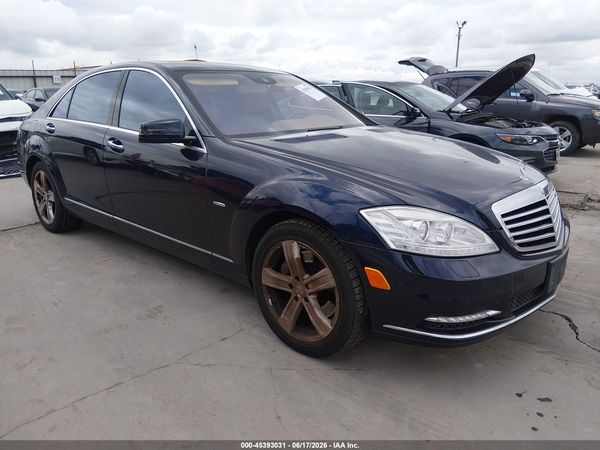 2012 MERCEDES-BENZ S 550 S550