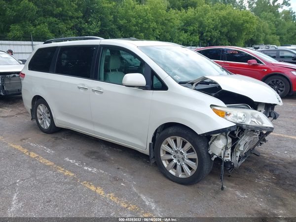 2012 TOYOTA SIENNA LIMITED 7 PASSENGER