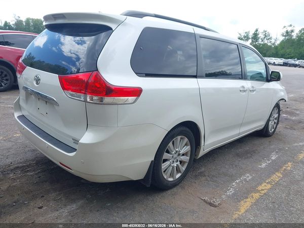 2012 TOYOTA SIENNA LIMITED 7 PASSENGER