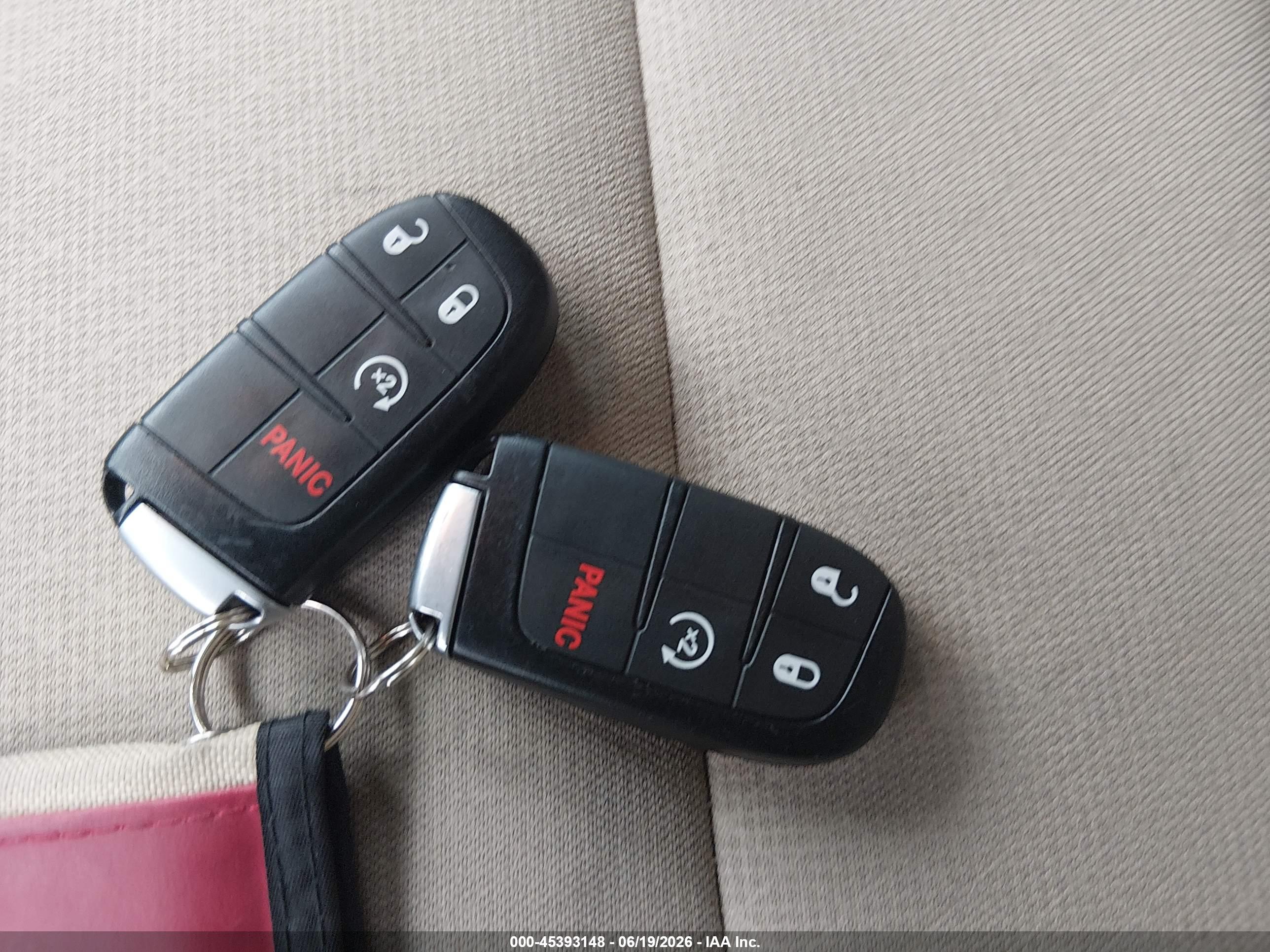 2019 JEEP GRAND CHEROKEE LAREDO E 4X4