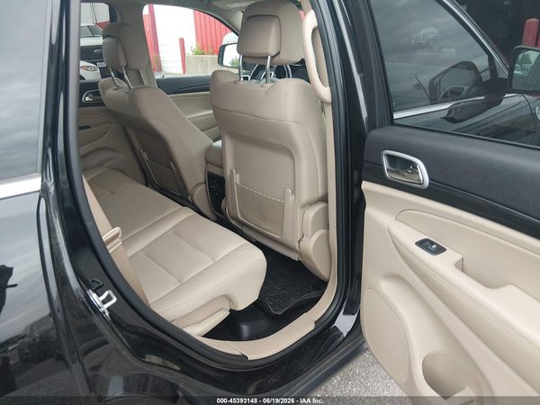 2019 JEEP GRAND CHEROKEE LAREDO E 4X4
