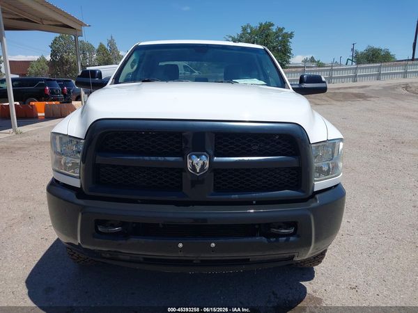 2017 RAM 3500 TRADESMAN  4X4 8' BOX
