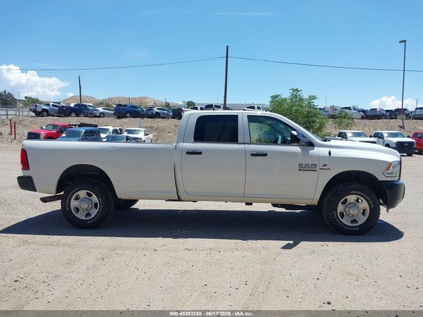2017 RAM 3500 TRADESMAN  4X4 8' BOX
