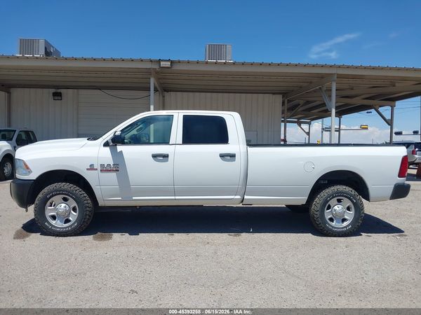 2017 RAM 3500 TRADESMAN  4X4 8' BOX