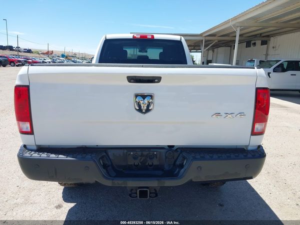 2017 RAM 3500 TRADESMAN  4X4 8' BOX