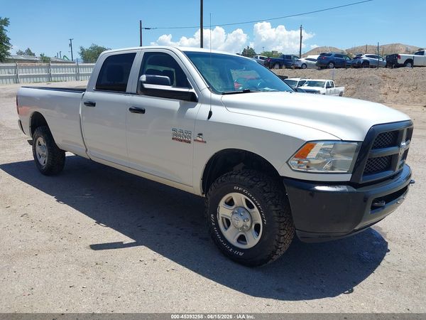 2017 RAM 3500 TRADESMAN  4X4 8' BOX