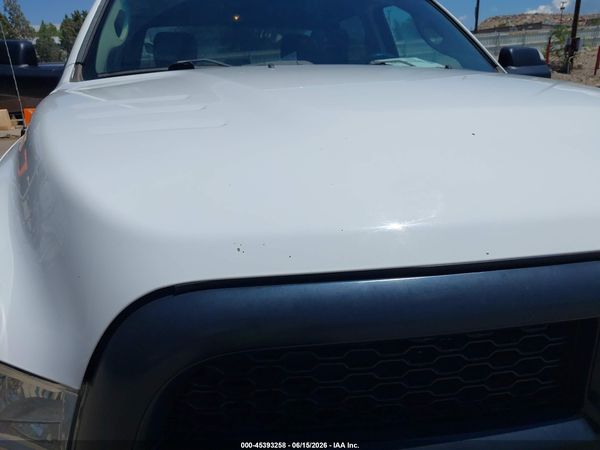 2017 RAM 3500 TRADESMAN  4X4 8' BOX