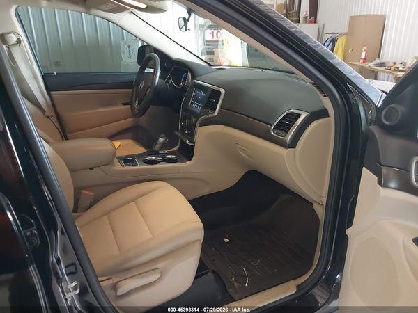 2018 JEEP GRAND CHEROKEE LAREDO E 4X4