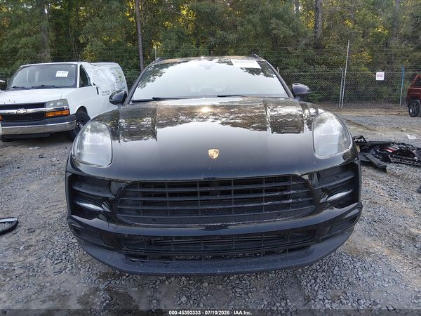 2019 PORSCHE MACAN