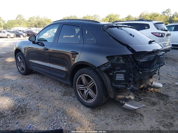 2019 PORSCHE MACAN