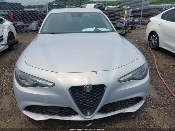 2020 ALFA ROMEO GIULIA RWD