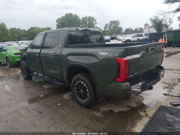2022 TOYOTA TUNDRA SR5